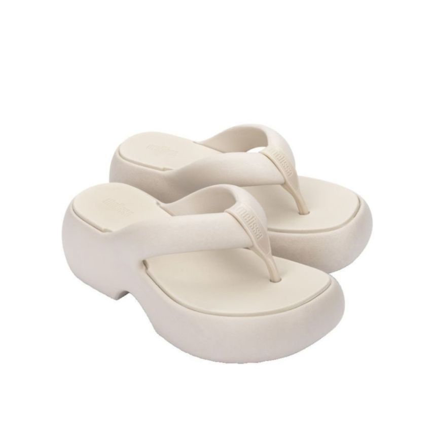 Free Fuzzy Platform Bow